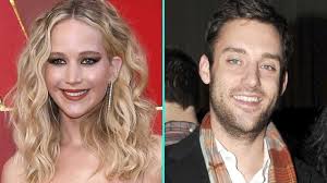 Their romance heated up in record time, insiders said, and. Jennifer Lawrence And Boyfriend Cooke Maroney Are Engaged Youtube