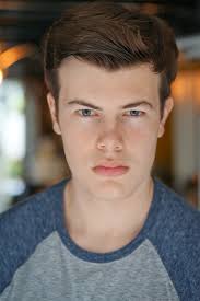 Sam Aldridge's Instagram, Twitter & Facebook