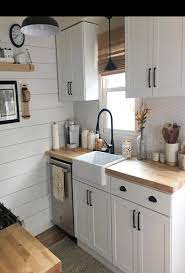 Pinterest small kitchen ideas on a budget. Gardenlife Travelphotography Kitchen Workout Can Arte Pretty Decor Estate Cool Very Small Kitchen Design Kitchen Design Small Kitchen Design