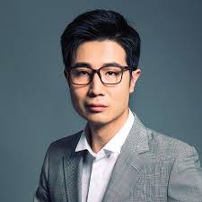 Ali Monge's Instagram, Twitter & Facebook