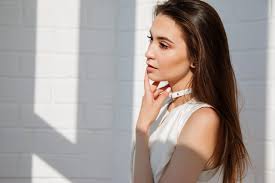 Why Is My Hair Stringy And How Can I Fix It? | Apohair
