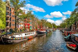 Амстердам арена, станция метро амстердам бейлмер арена sidney linkers. Amsterdam V Mae 2021 Pogoda Sobytiya Chto Posmotret Foto