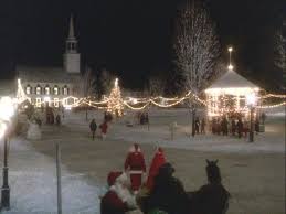 Funny Farm Chevy Chase S Cape Cod In The Country Funny Farm Movie Funny Farm Merry Christmas Ya Filthy Animal