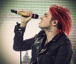 His Singing Tho Gerard Way Red Hair Gerard Way My Chemical Romance Songs