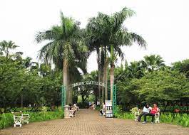 Biaya masuk taman mini adalah sendiri adalah rp 10.000 dan anda akan diminta membayar harga tiket masuk di pintu gerbang. Rute Ke Taman Cattleya Tomang Jakarta Barat Hari Libur Nasional