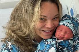 Amateur performers take a bow