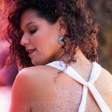 Vanille M'Doihoma added a new photo.