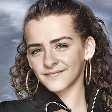 丽贝卡·瑞恩_百度百科