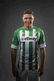 There are 2 light green vertical lines. New Kits For The 2020 2021 Season Real Betis Balompie