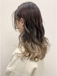 イメチェン おしゃれまとめの人気アイデア pinterest 琴音 大島 ヘアスタイリング カラフルヘア ヘアスタイル ロング