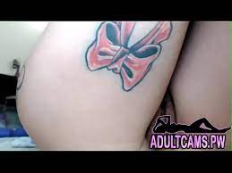 Bigtits emo viorotica webcam masturbation. Sexy Tattoo Chick With Dildo On Webcam Xvideos Com
