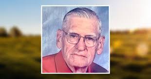 Marvin Dunlap's Instagram, Twitter & Facebook