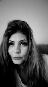 which skin tone is finer?