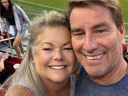 Mike Sechrist dies after collapsing while officiating a high school soccer  game.