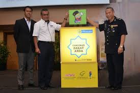 s(ə)laŋo(r)), also known by its arabic honorific darul ehsan, or abode of sincerity, is one of the 13 states of malaysia. Lembaga Zakat Selangor Mais Halaman 35