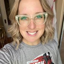 Emily Knipe (@emily_knipe)