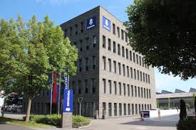 As the bank with the richest tradition in liechtenstein and as an international corporate group, we have offered security and stability to our clients for 160 years. Mitglieder Liechtensteinischer Bankenverband