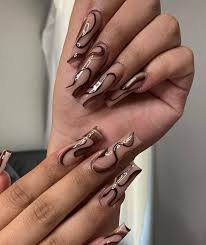 In Pursuit of the Perfect Brown: A Nail Coloring Adventure