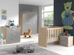 Armoire 2 portes boutons étoile gris fumé assortie aux lits 1p032, 1p035, 1p037 & 1p113 et à la commode 3 tiroirs référence 1p164. Neyt Chambre De Bebe Jules Avec Lit D Enfant Commode Table A Langer Armoire A 3 Portes Et Table De Nuit Minerva Chene Gris Artis Meubis