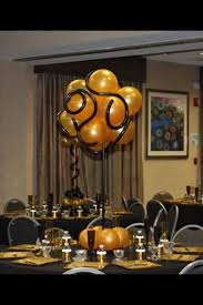 Elegant Balloon Table Centerpiece Balloon Table Centerpieces Balloons Balloon Centerpieces