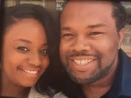 Gloria Lassiter and Garfield Knott's Wedding Website