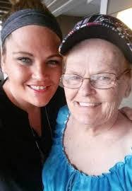 Sarah Pilger's Instagram, Twitter & Facebook