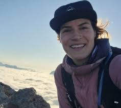 Nely Ramos's Instagram, Twitter & Facebook