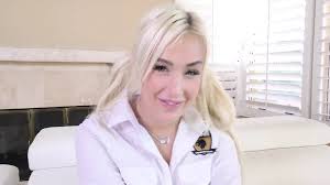 Slutty Girl Daisy Lee Loves Her XXX Training Sessions: Blonde Blonde Porn