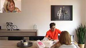 Alles wat je wil weten over wielrenner wout van aert. Met De Fiets Naar Huwelijk Wout Van Aert Rtv