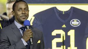 The heisman trophy is named for coach heisman of georgia tech. Dispute Over Heisman Pose Photo Goes To Court