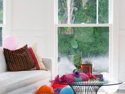 Luz natural para la casa (con solo una botella rellena de agua). 10 Consejos Para Decorar Tu Casa