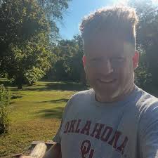 Chris Robinette (@stjepanhauser802)