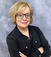 Susan Bado's Instagram, Twitter & Facebook