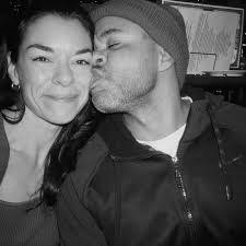 Alessandra Nieves's Instagram, Twitter & Facebook