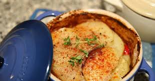 Pour Mon Anniversaire Mes Enfants M Ont Offert Des Mini Cocottes Le Creuset Et Un Livre De Recettes Adap Gratin Pomme De Terre Recette Cassolette Idee Recette