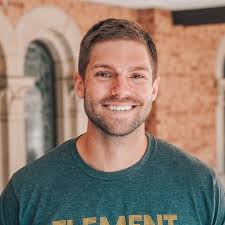 Robert Sturdivant's Instagram, Twitter & Facebook