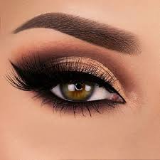 Maybe you would like to learn more about one of these? 21 Stunning Makeup Looks For Green Eyes Makeup Looks For Green Eyes Bridal Eye Makeup Smokey Eye Makeup