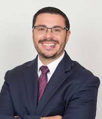 Conozca al equipo de DiEFER Law Group