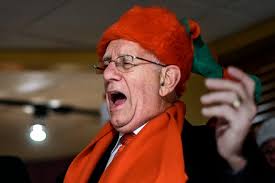 Knights in Harmony sing for donations, bring cheer to Williamston  restaurants