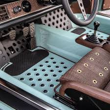 A Closer Look At The Custom Aluminum Floor Mats In The Mountain View Car Singervehicledesign Porsche Porsche Custom Car Interior Car Interior Singer Porsche