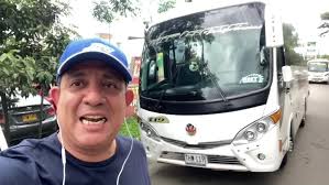 Bus VIP de Vinaltur en...