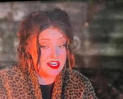 I looked up and thought somebody had changed the tv to Hocus Pocus! 🫠 🧙