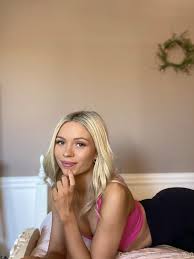 Indulge in Nala Brooks irresistible allure