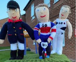 Divide that number in half and make each rectangle that width. Tokyo Olympics Essex Champions Honoured In Knitted Postbox Tribute Bbc News