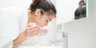 Do not use cotton around or on your lash extensions richardson says. Can You Get Eyelash Extensions Wet Skinworks School Of Advanced Skincare