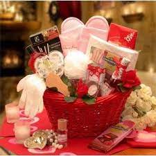 Valentine S Day Homemade Gift Baskets Mind Body Soul Relaxation Spa Gift Basket For Va Valentine Gift Baskets Spa Gift Basket Valentine S Day Gift Baskets