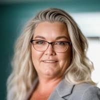 Tammy Farris's Instagram, Twitter & Facebook