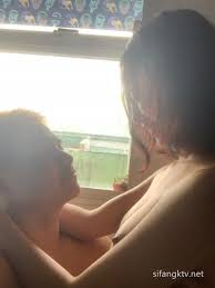 極上の白虎巨乳女子高生と彼氏のセックス動画が流出