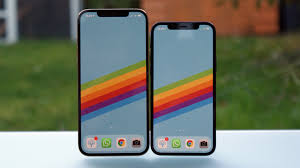 Zapya allows you to seamlessly transfer massive files across multiple platforms with speeds up to 10mb/second or up to 260 pictures in a minute. Neues Iphone 13 Akku Zwar Kleiner Als Beim Iphone 12 Aber Es Gibt Eine Wichtige Ladefunktion Techradar