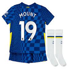 The jersey is inspired by the 90s ultramarine air max 180, while the team crest and nike swoosh branding. Mason Mount Chelsea Fc Kits Mason Mount Hemden Trikots Waren Www Chelseamegastore Com